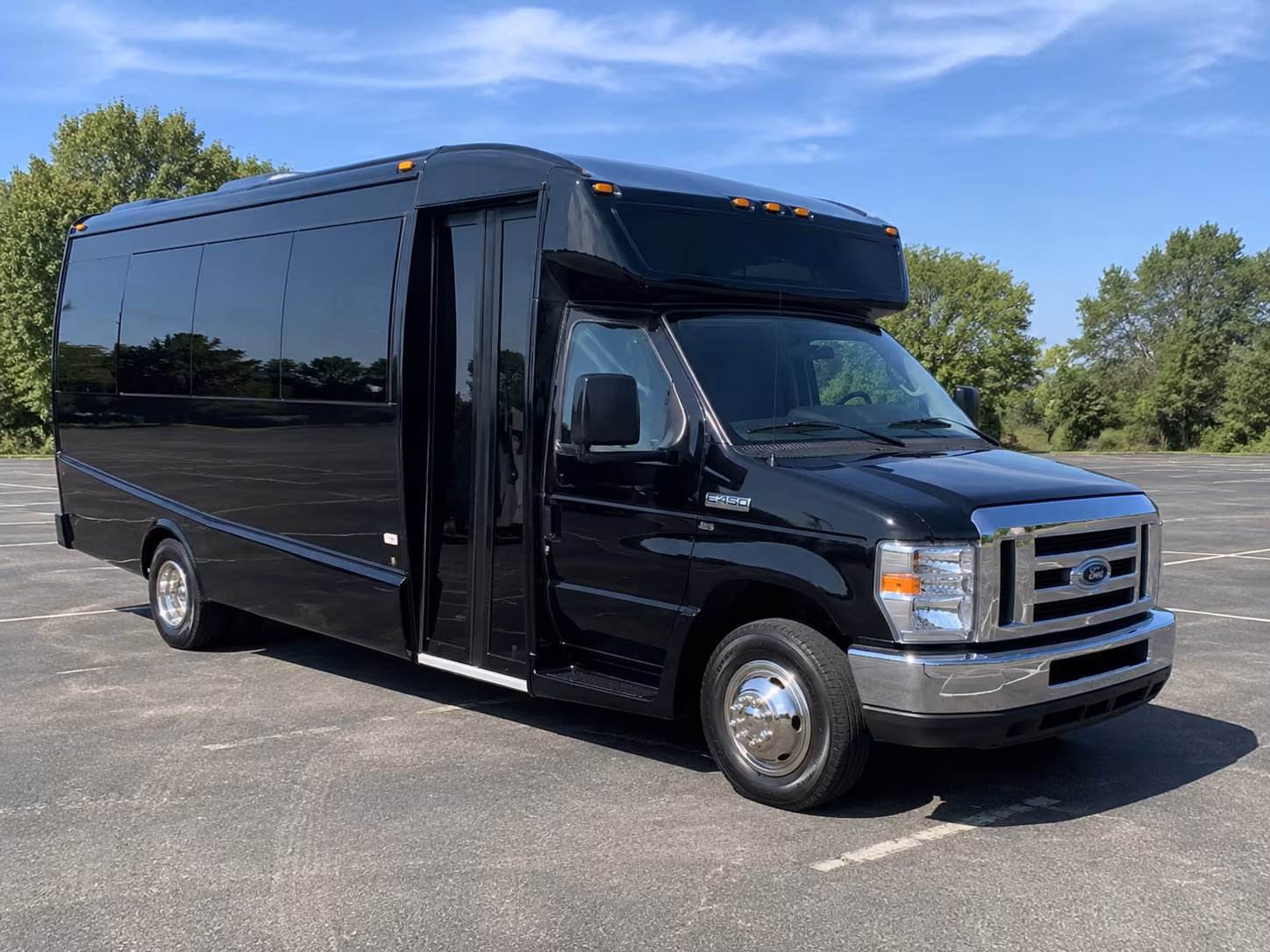 buses for porterville field trips to fresno and bakersfield