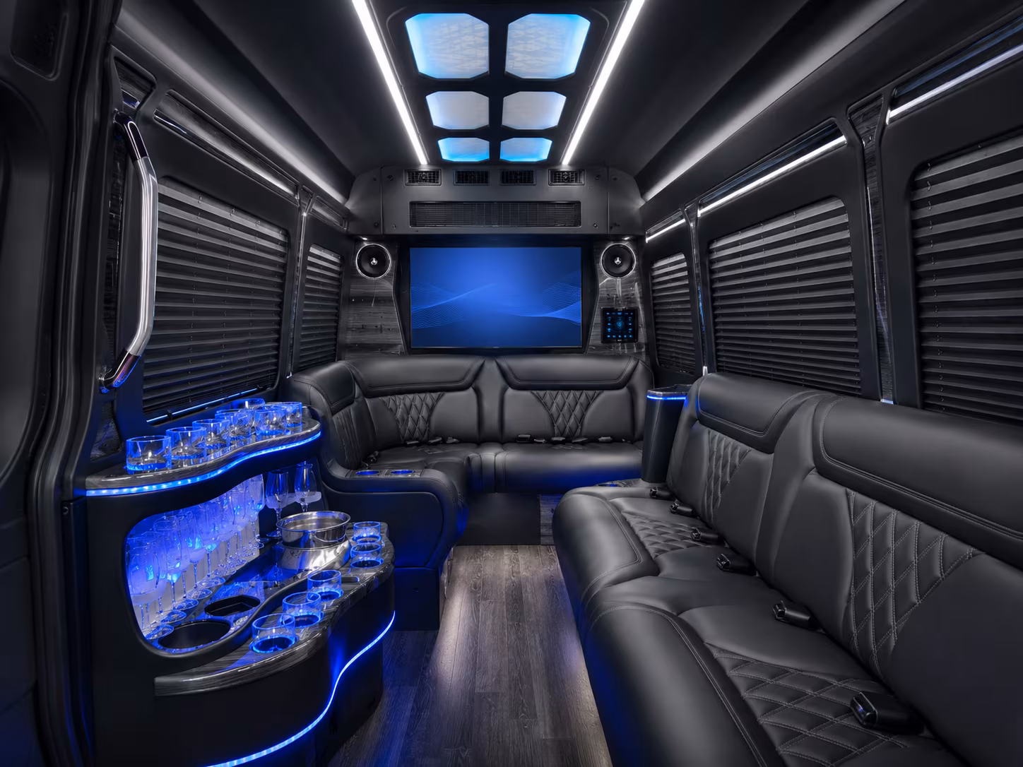porterville 25 passenger party bus